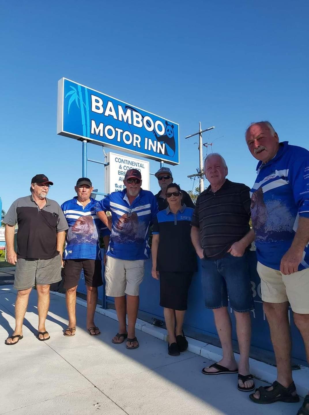 לייקס אינטרנס Bamboo Motor Inn מראה חיצוני תמונה